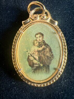Vintage Saint Anthony Oval Religious Pendant Gold-Tone Metal With Child Illustra